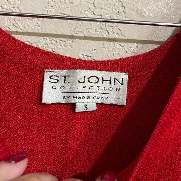 St. John Collection | Red Knit Tank Size: Small - Picture 2 of 3